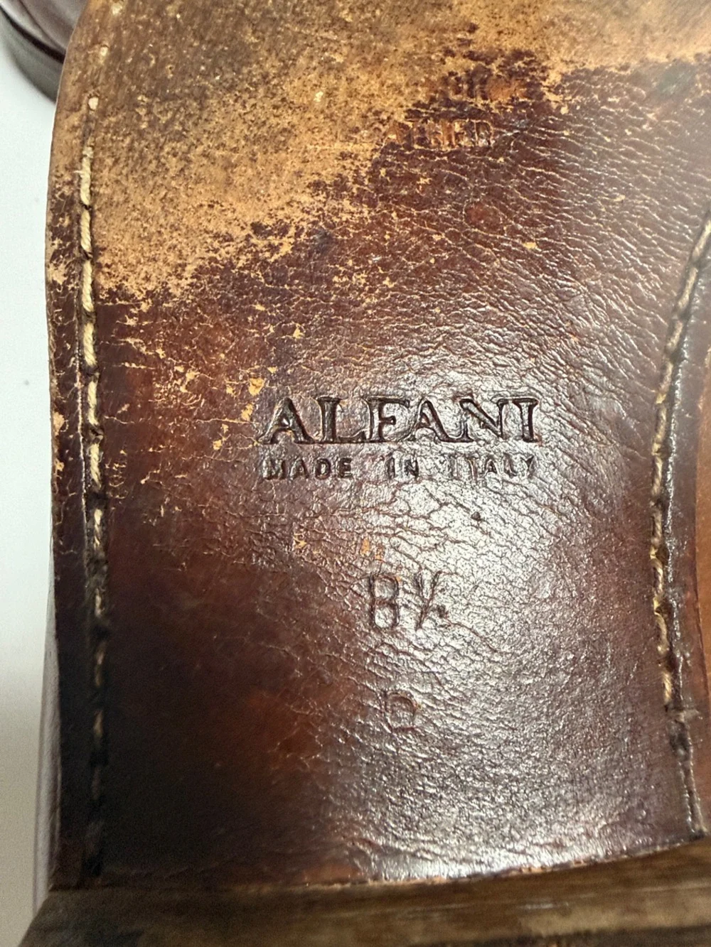 Men’s 8.5 Alfani Brown Leather Kiltie Penny Loafers